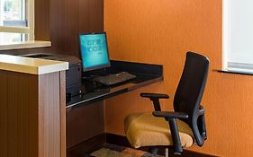 Fairfield Inn & Suites Holland